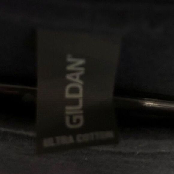 Holiday T-Shirt - Size Large - Picture 4 of 5